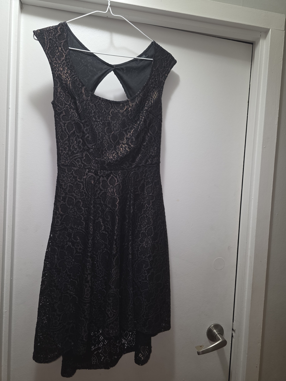 Eclipse Black Lace-looking Midi Dress with Keyhole Back